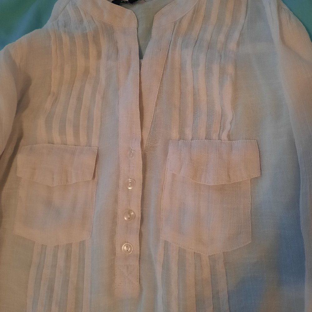 Zac & Rachel White Blouse - Size Small - Picture 5 of 9